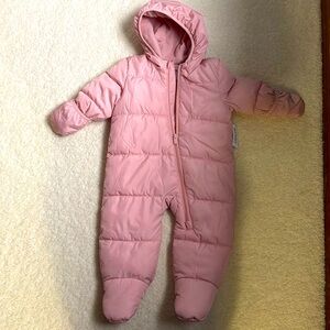 Old Navy baby snowsuit size 6-12 months